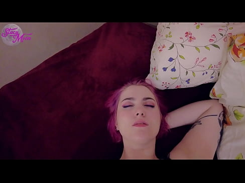 ❤️ Slutty klasgenoat frege om OBG mei har oer te slaan, dus we neukte sûnder kondoom ❌ Porno fb by wy